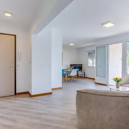 Flots Bleus Ap4513 By Riviera Homes * Villefranche-sur-Mer